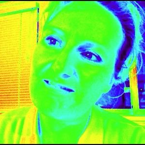 Meet your Posher, Carrie